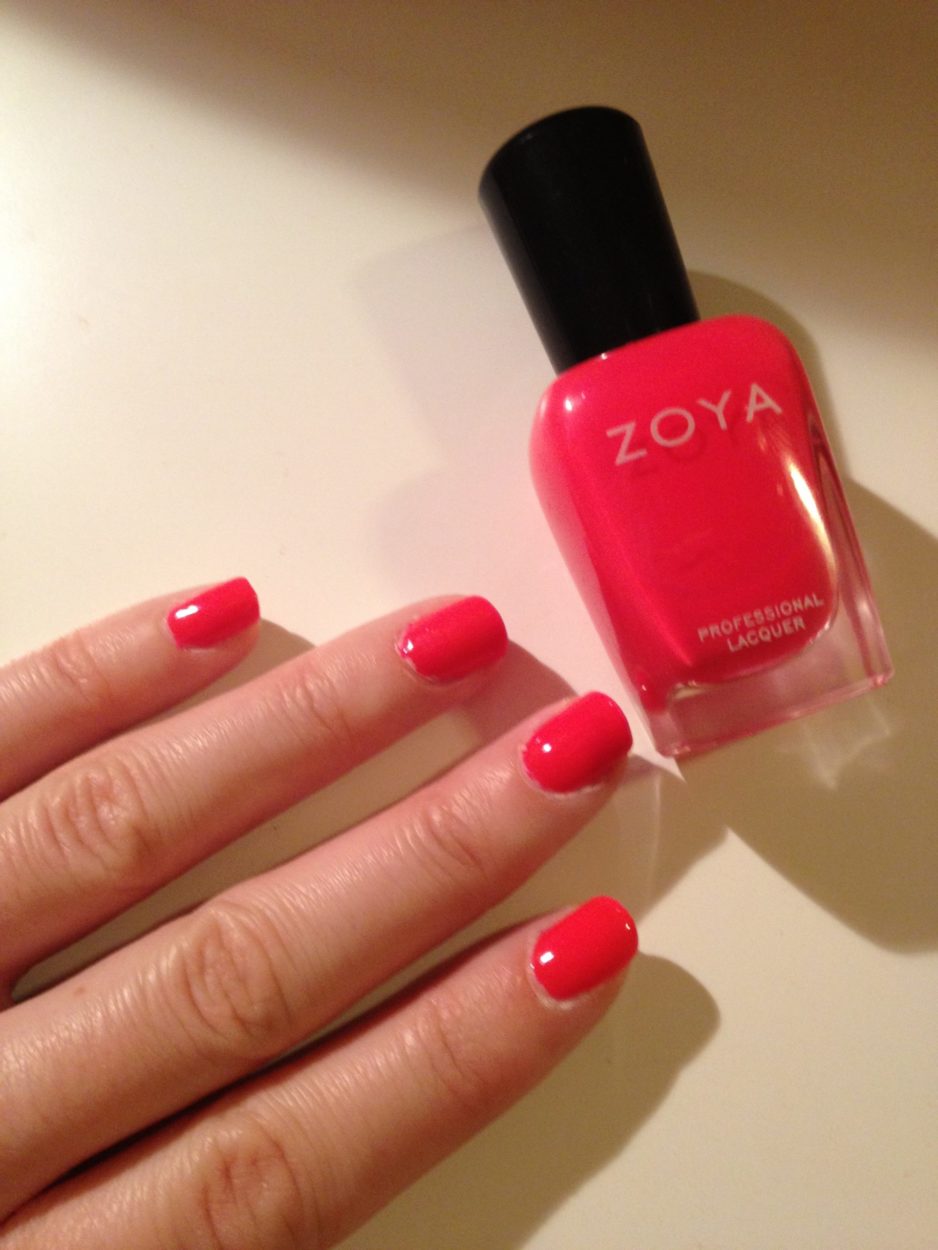 Zoya Ali Manicure