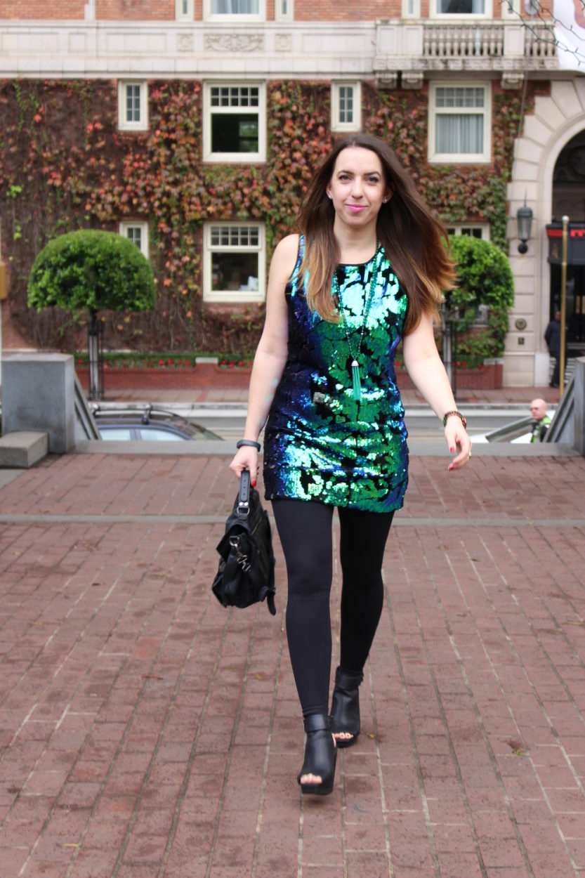 fashion blogger - sequin dress