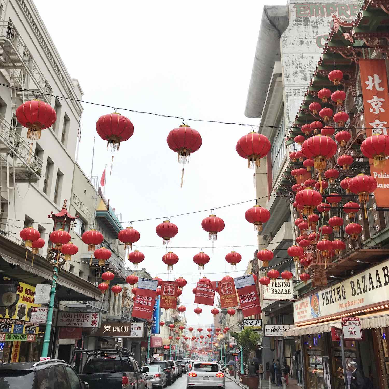 Instagram Worthy Spots in San Francisco - Grant Ave Chinatown Lanterns