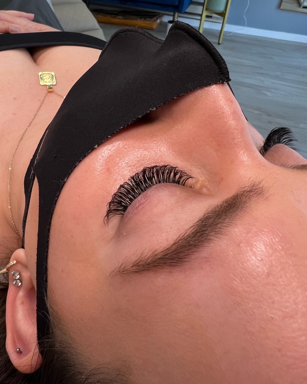 Best Lash Extensions in San Francisco | Full Volume Cruelty Free Lashes
