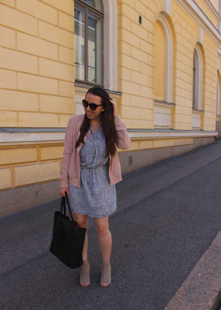 What I Wore in Helsinki Travel Blogger